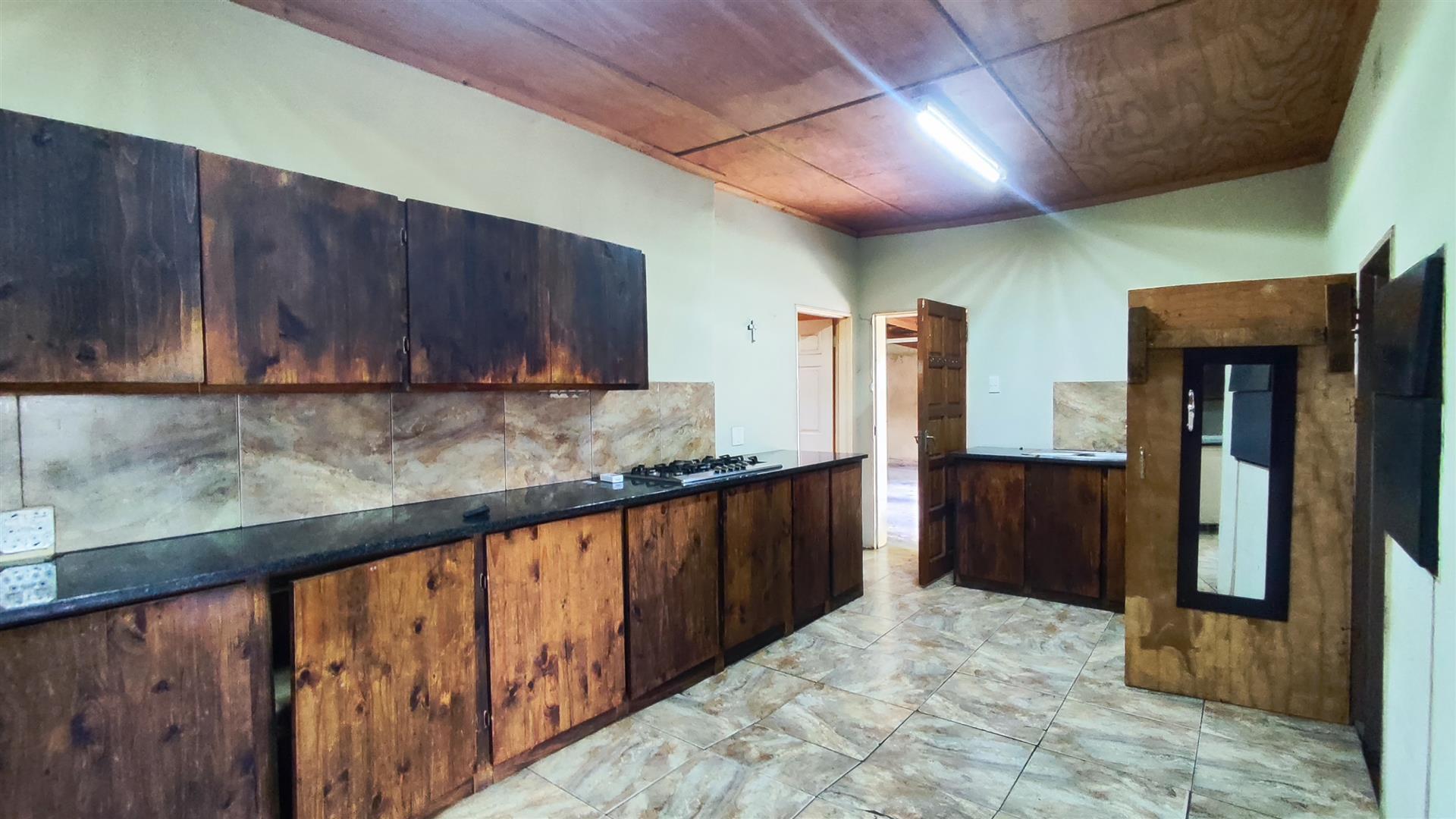 Kitchen - 27 square meters of property in Meyerton