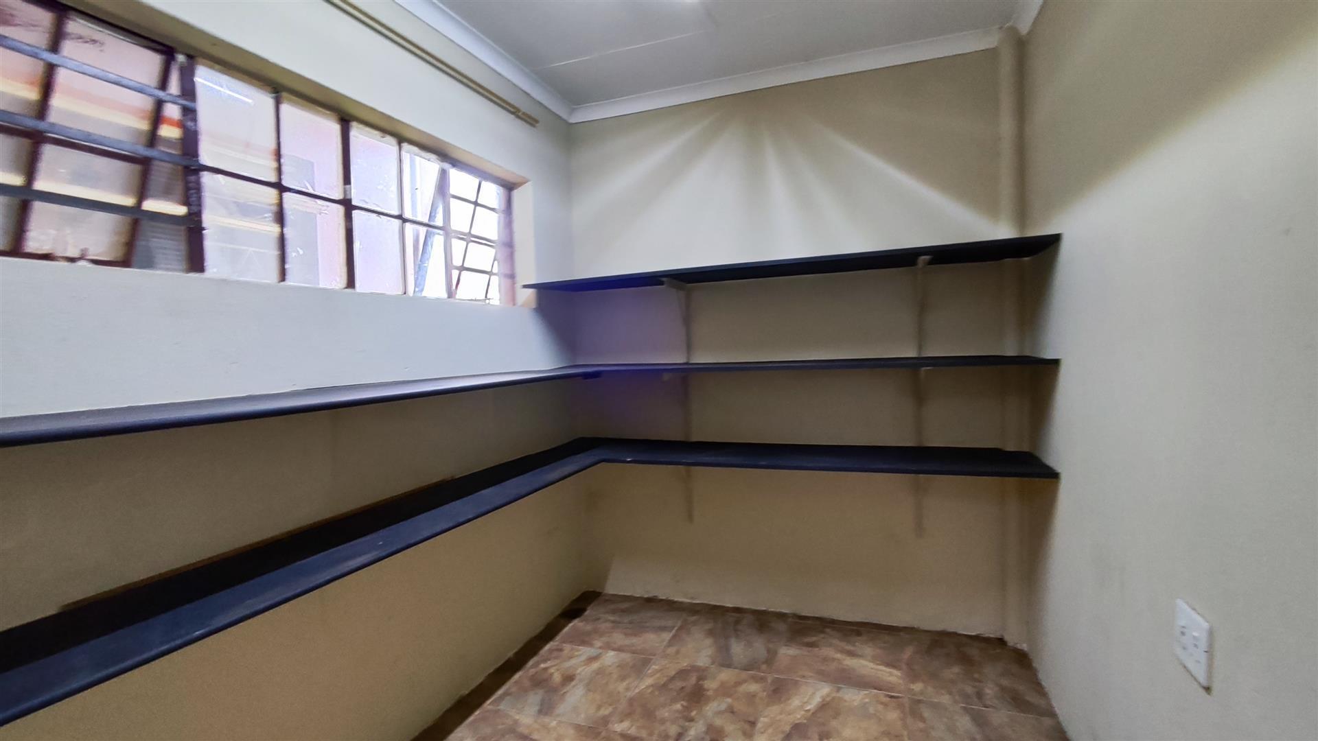 Store Room - 8 square meters of property in Meyerton