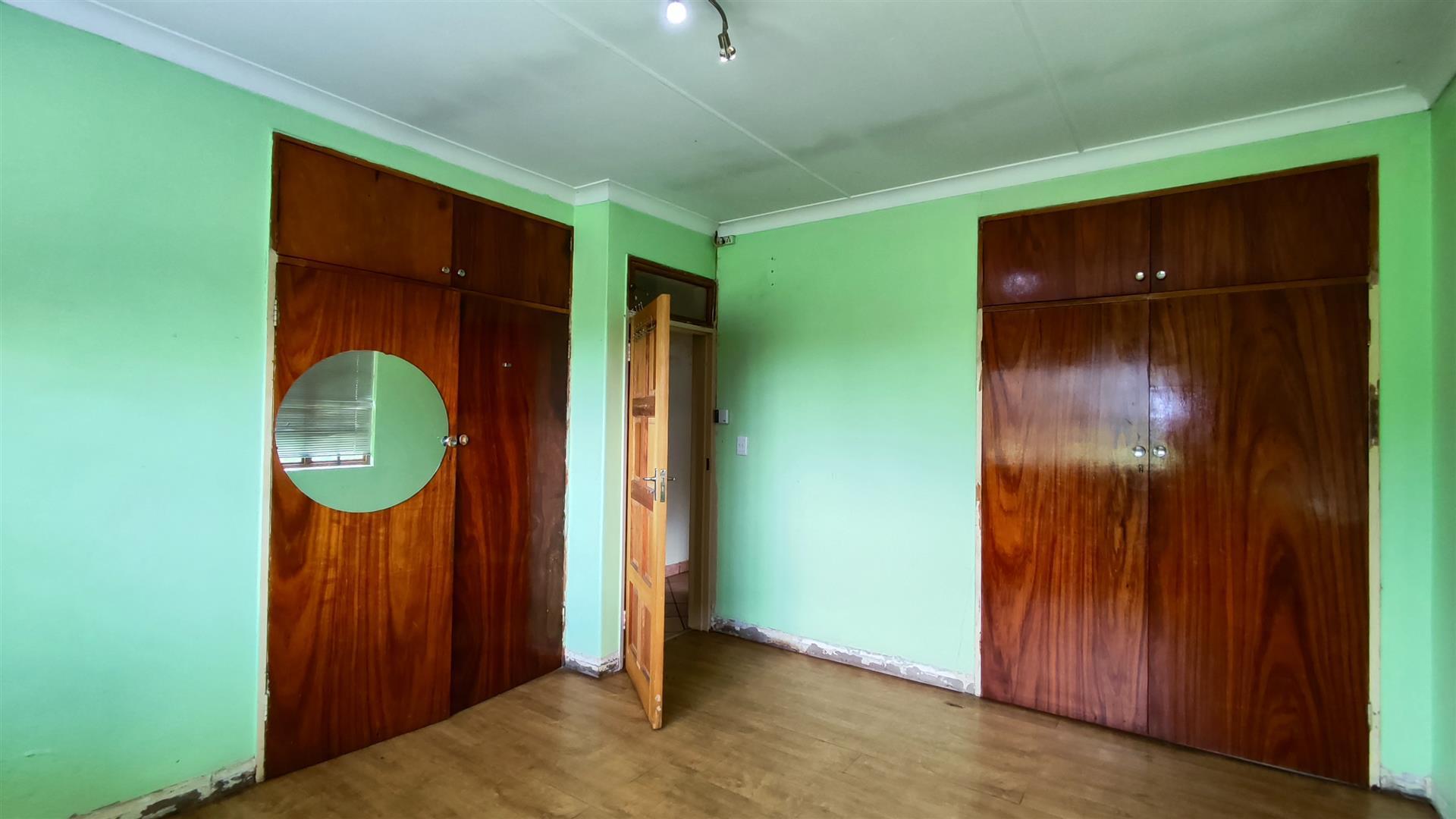 Bed Room 2 - 19 square meters of property in Meyerton