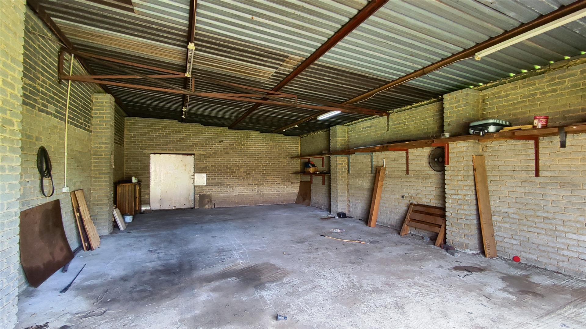 Spaces - 18 square meters of property in Meyerton