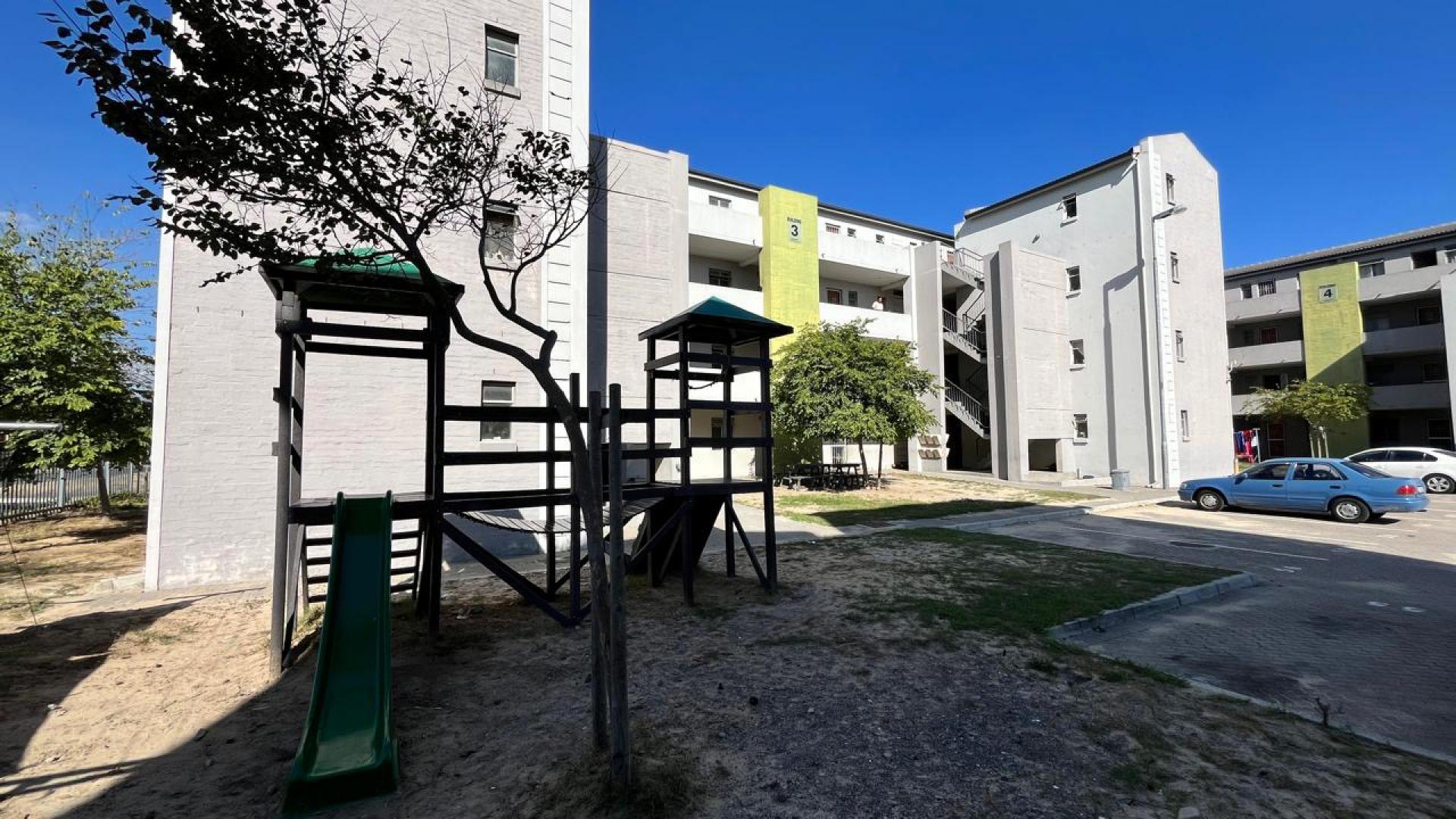 Entertainment of property in Scottsdene