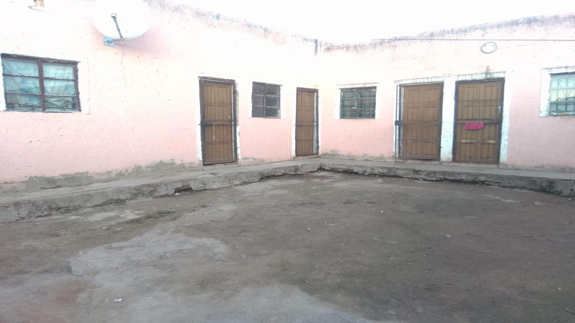 Front View of property in Qumbu