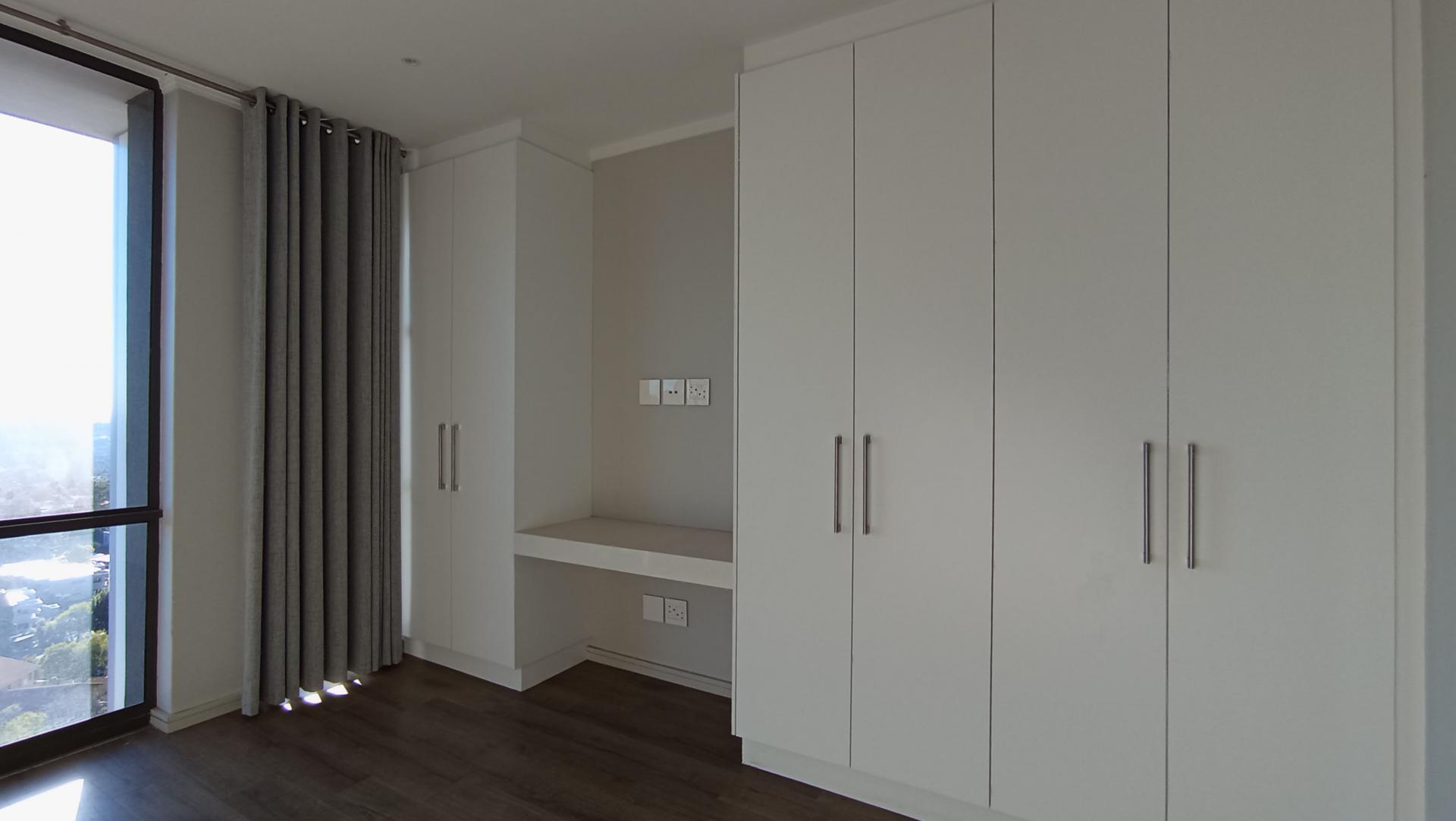 Bed Room 1 - 15 square meters of property in Morningside