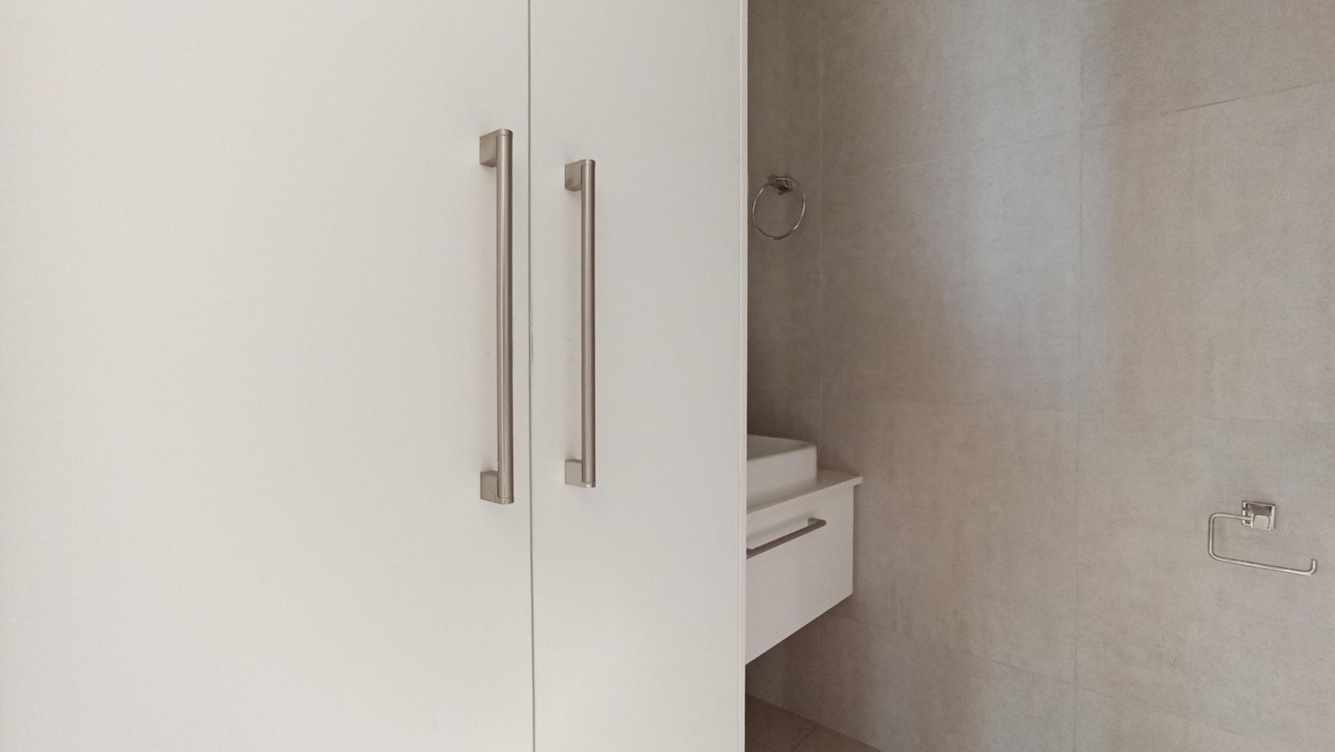 Guest Toilet - 3 square meters of property in Morningside