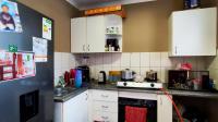 Kitchen - 6 square meters of property in Zuurfontein