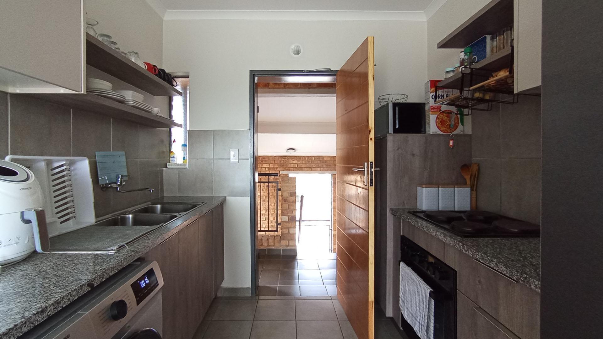 Kitchen - 5 square meters of property in Wolmer