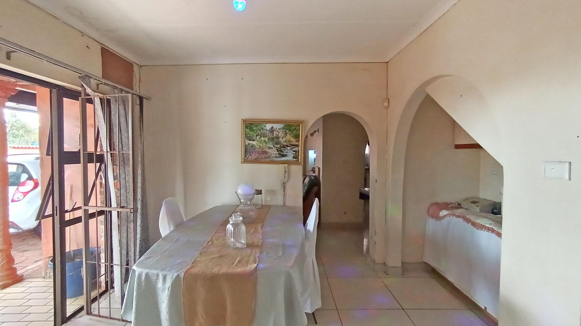 Rooms - 11 square meters of property in Glen Anil