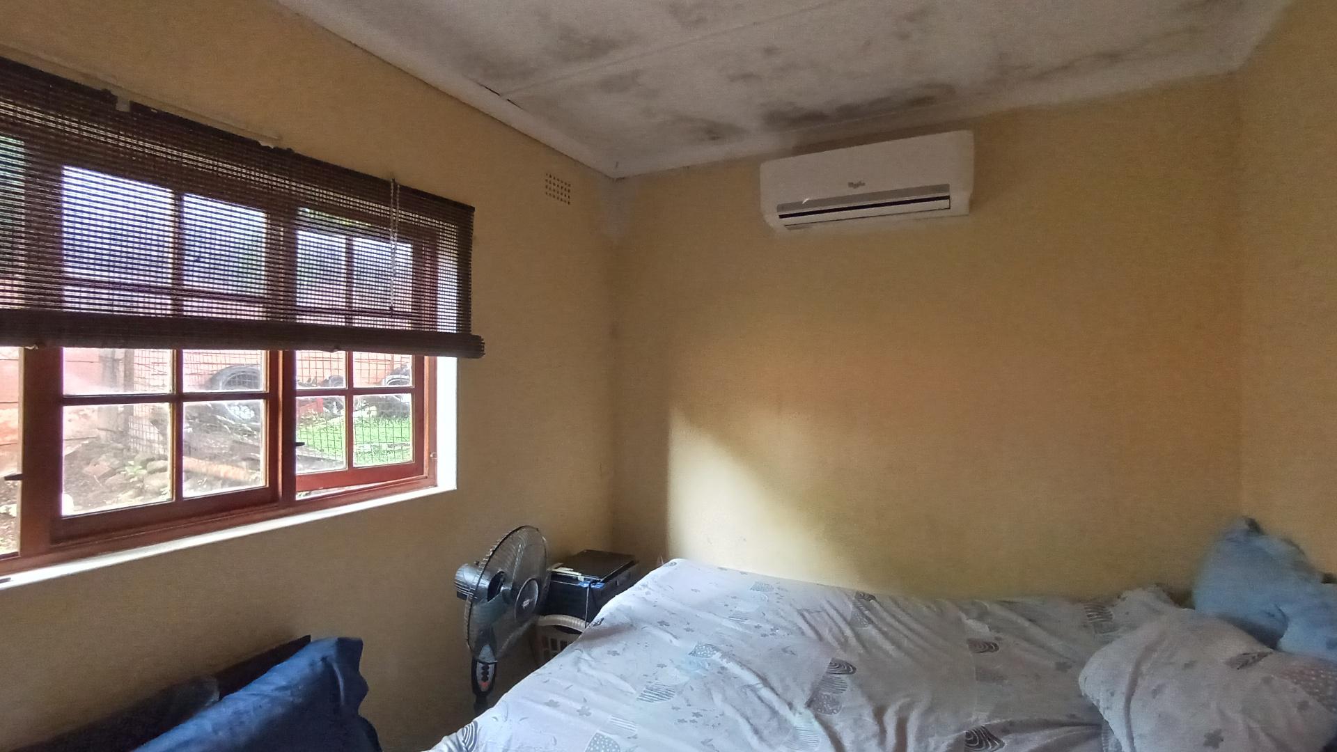 Staff Room - 23 square meters of property in Glen Anil