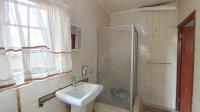 Bathroom 3+ - 9 square meters of property in Glen Anil