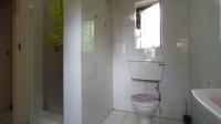Bathroom 1 - 7 square meters of property in Kibler Park