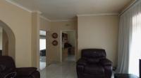 Lounges - 50 square meters of property in Kibler Park