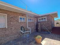  of property in Oudtshoorn