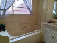  of property in Gallo Manor