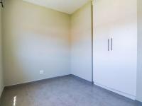  of property in Die Hoewes