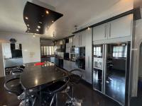  of property in Zinniaville