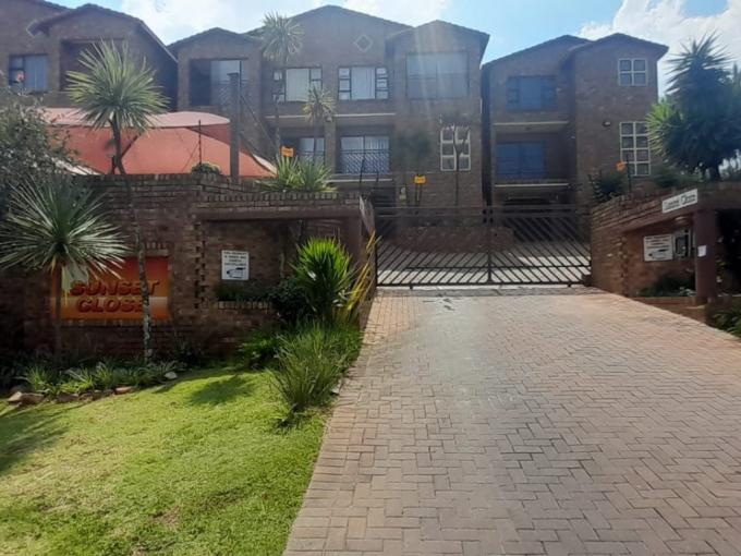 2 Bedroom Simplex for Sale For Sale in Ridgeway - MR673382