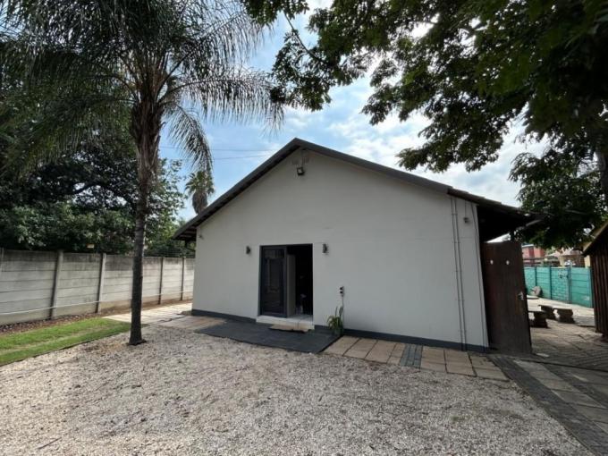Commercial for Sale For Sale in Rustenburg - MR673401