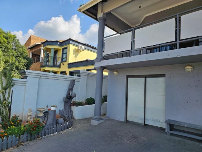 3 Bedroom House for Sale For Sale in Safarituine - MR673405