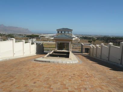 Land for Sale For Sale in Somerset West - Private Sale - MR67342