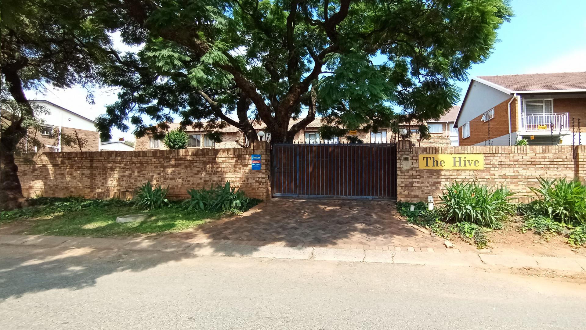 Front View of property in Windsor West