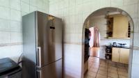 Kitchen - 21 square meters of property in Brackenhurst