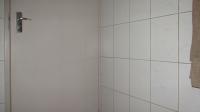 Bathroom 1 - 4 square meters of property in Moffat View