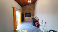 Entertainment - 20 square meters of property in Windsor Park - CPT