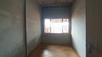 Bed Room 1 - 15 square meters of property in Lotus Gardens