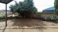 Garden of property in Lotus Gardens