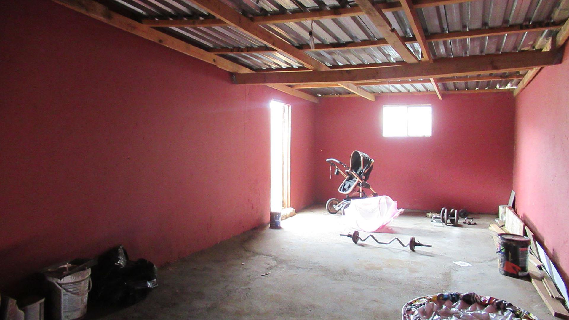 Spaces of property in Glen Ridge (Gauteng - West)