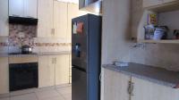 Kitchen - 12 square meters of property in Glen Ridge (Gauteng - West)