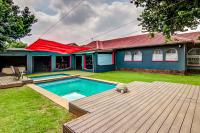 4 Bedroom 2 Bathroom House for Sale for sale in Glen Marais