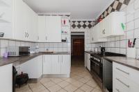  of property in Glen Marais