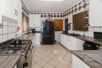  of property in Glen Marais