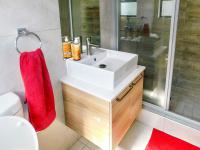  of property in Glen Marais