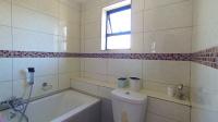 Bathroom 3+ - 17 square meters of property in Brooklands Lifestyle Estate