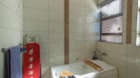 Bathroom 2 - 5 square meters of property in Brooklands Lifestyle Estate