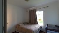 Bed Room 1 - 14 square meters of property in Weltevreden Park