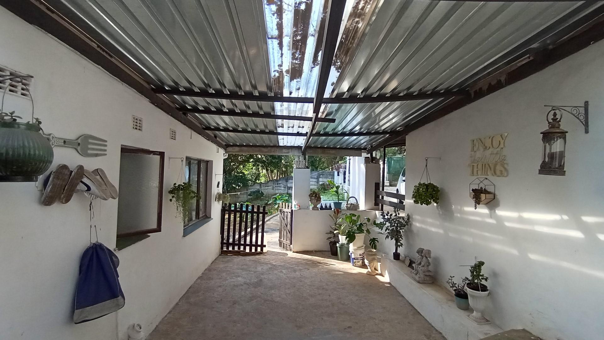 Patio - 55 square meters of property in Southport
