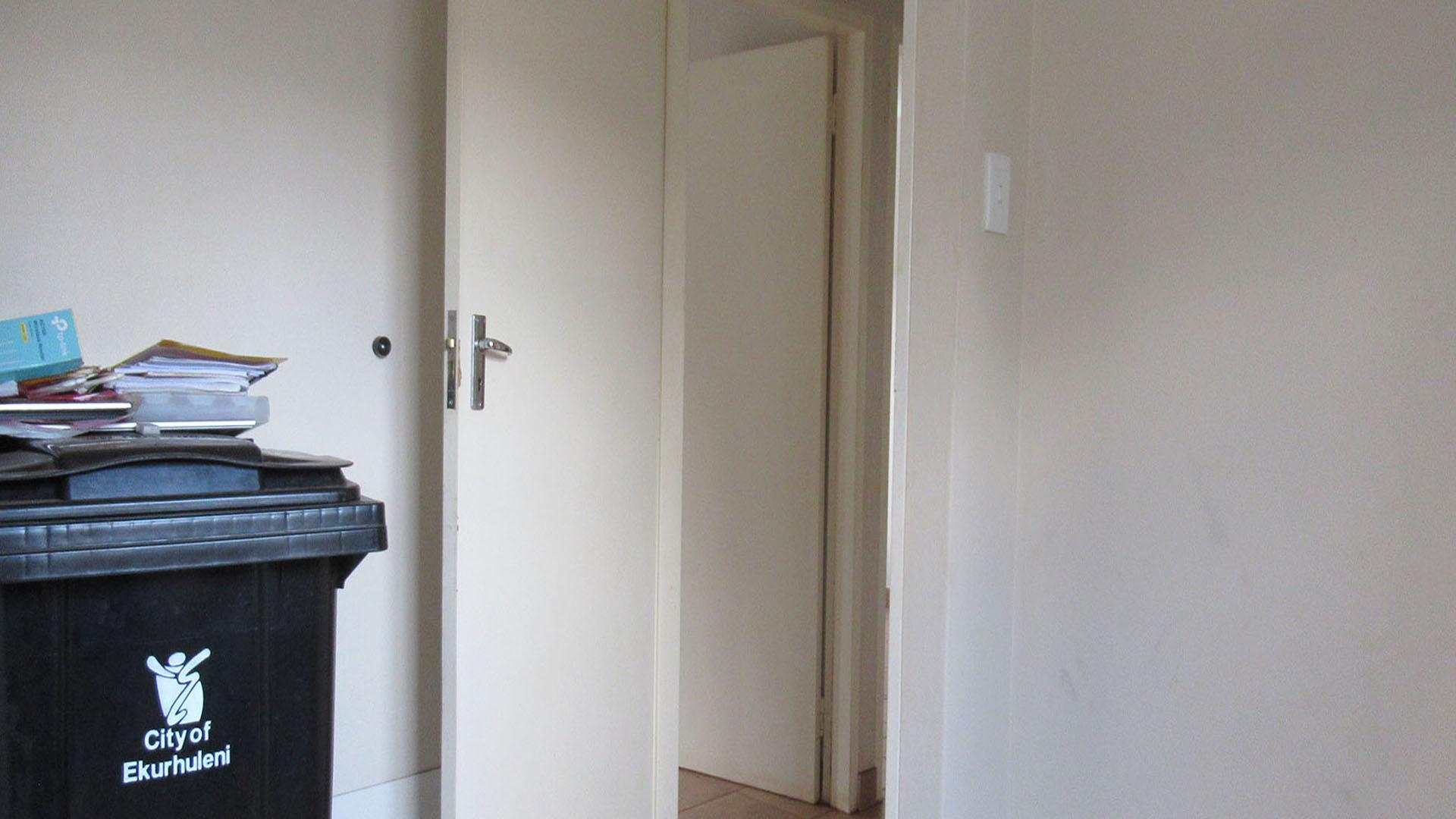 Bed Room 2 - 10 square meters of property in Sky City