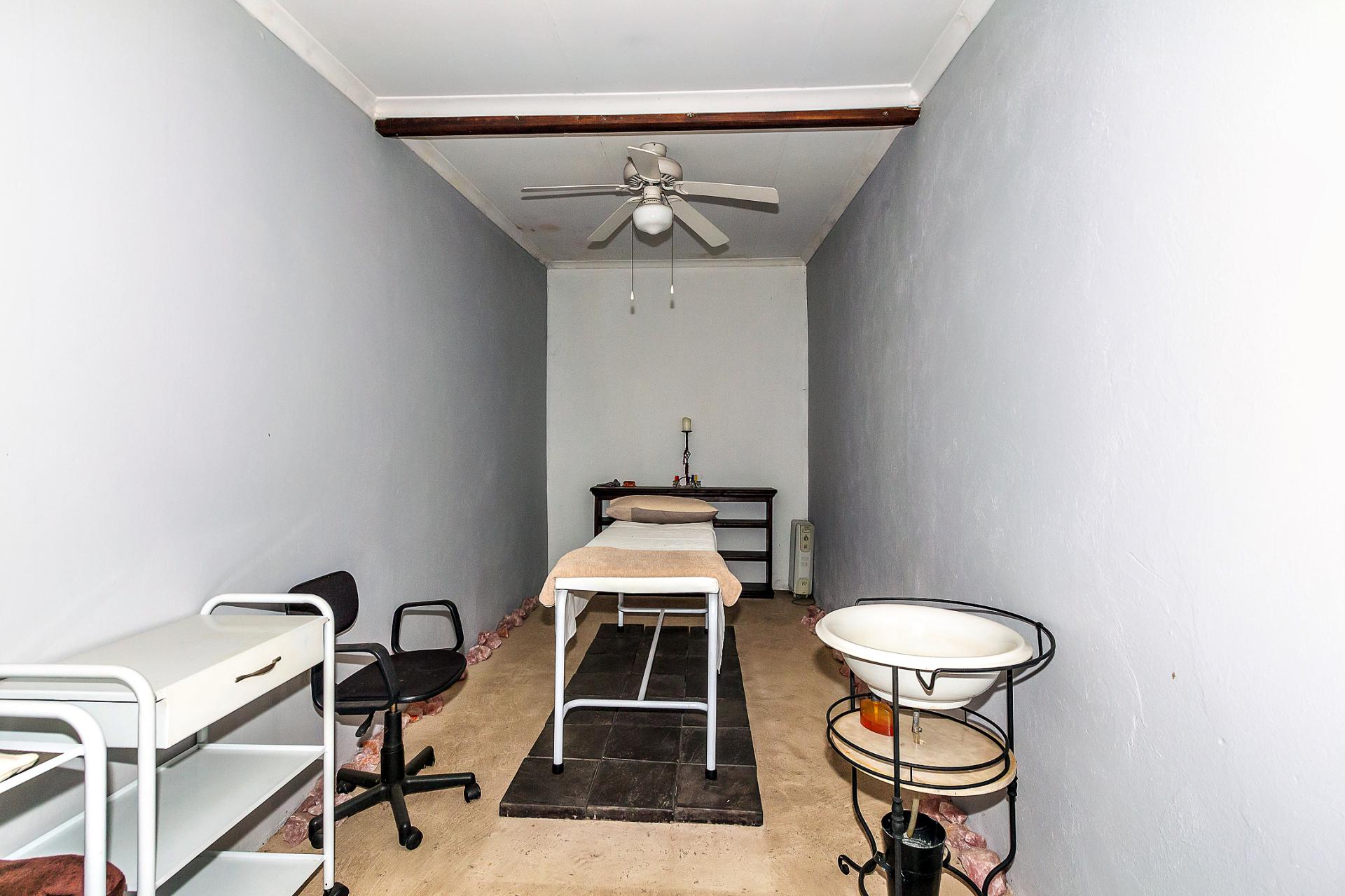  of property in Kempton Park