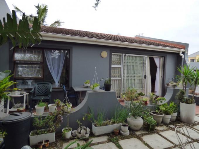 2 Bedroom Simplex for Sale For Sale in West Bank - MR673526