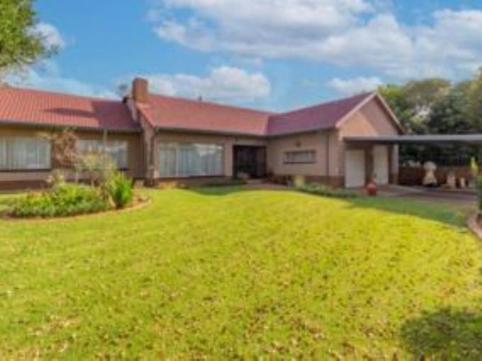 3 Bedroom House for Sale For Sale in Edelweiss - MR673528