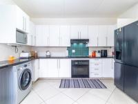  of property in Glenvista