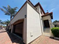  of property in Glenvista