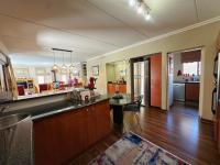  of property in Glenvista