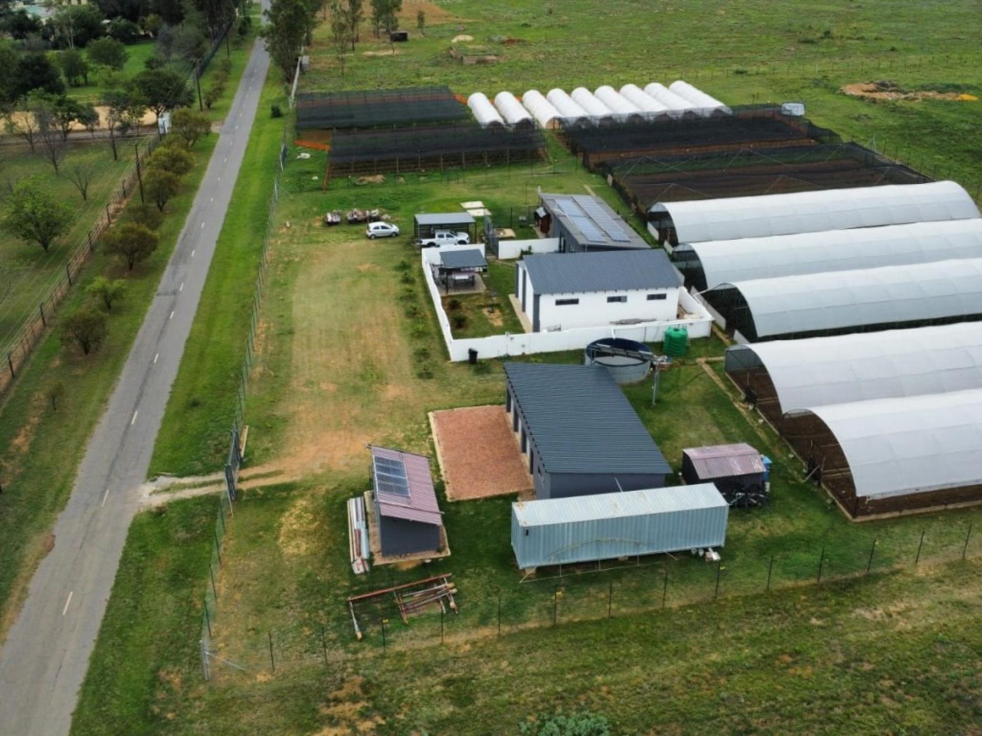  of property in De Deur