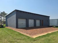  of property in De Deur