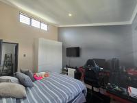  of property in De Deur