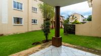  of property in Die Hoewes